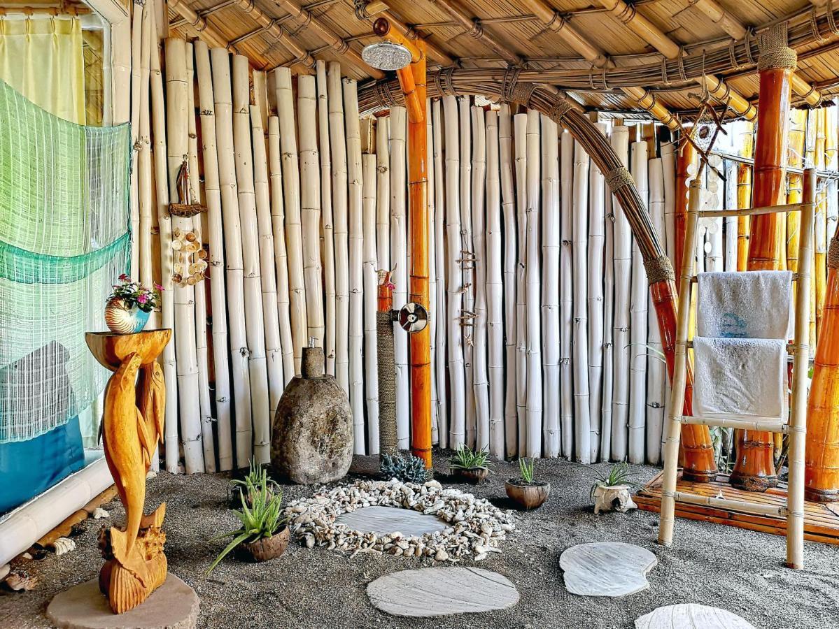 Coconut Garden Beach Resort Маумере Экстерьер фото